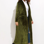 Girls velvet green Quilted Overcoat Vintage Long Coat women new Jacket Coats girl Business Casual Long Solid Windbreak Coat winter Outwear.